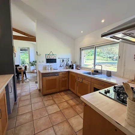 Villa Maison Contemporaine Avec Parc Et Piscine Privee Au Coeur Du Perigord Noir - Fr-1-824-27 *