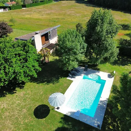 Villa Maison Contemporaine Avec Parc Et Piscine Privee Au Coeur Du Perigord Noir - Fr-1-824-27 *